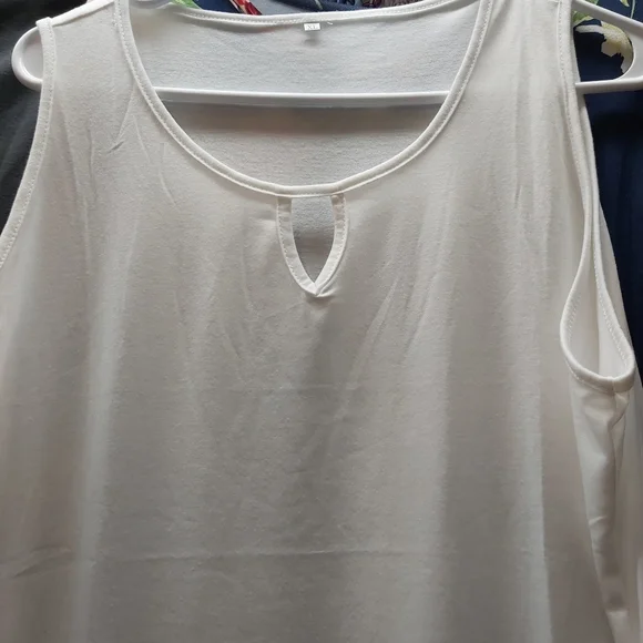 💢Sold💢Floral print white and black women's summer dress - Picture 8 of 10